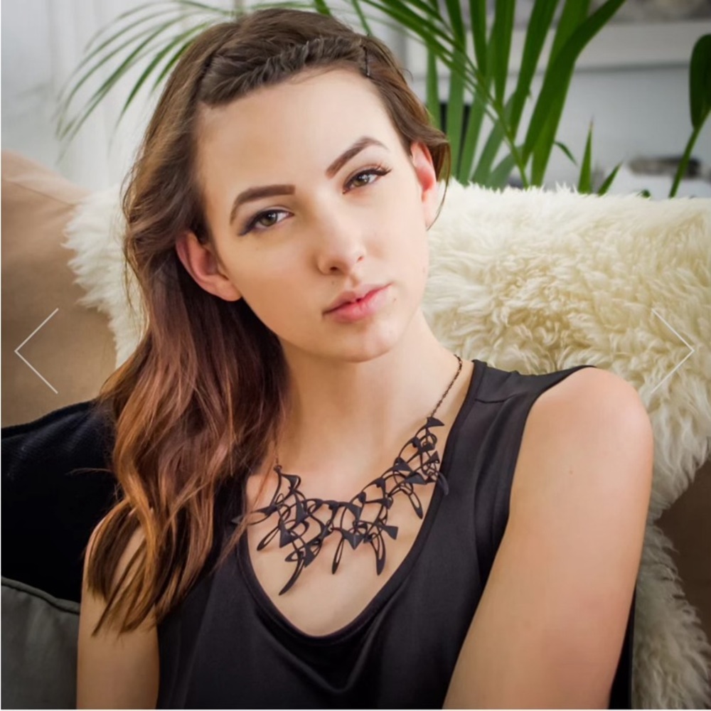 Annxannxdesign 3D Printed “Counterpoint” Necklace NEW
